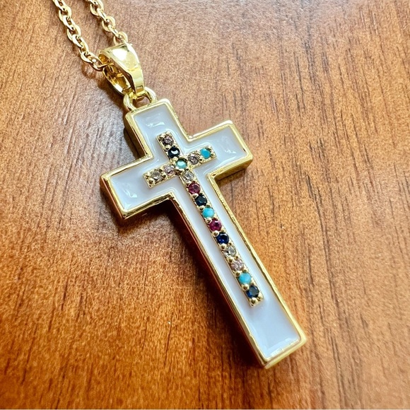 Gold and White Cross Rhinestone Pendant Necklace - Picture 3 of 3